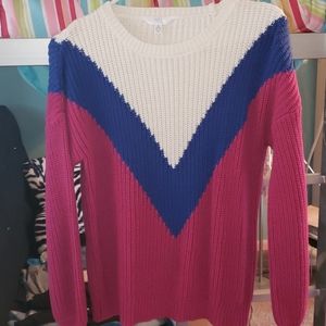 Time and tru colorful sweater! Smoke free home